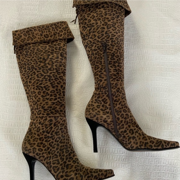Stuart Weitzman brown animal print tall boots - Picture 10 of 10